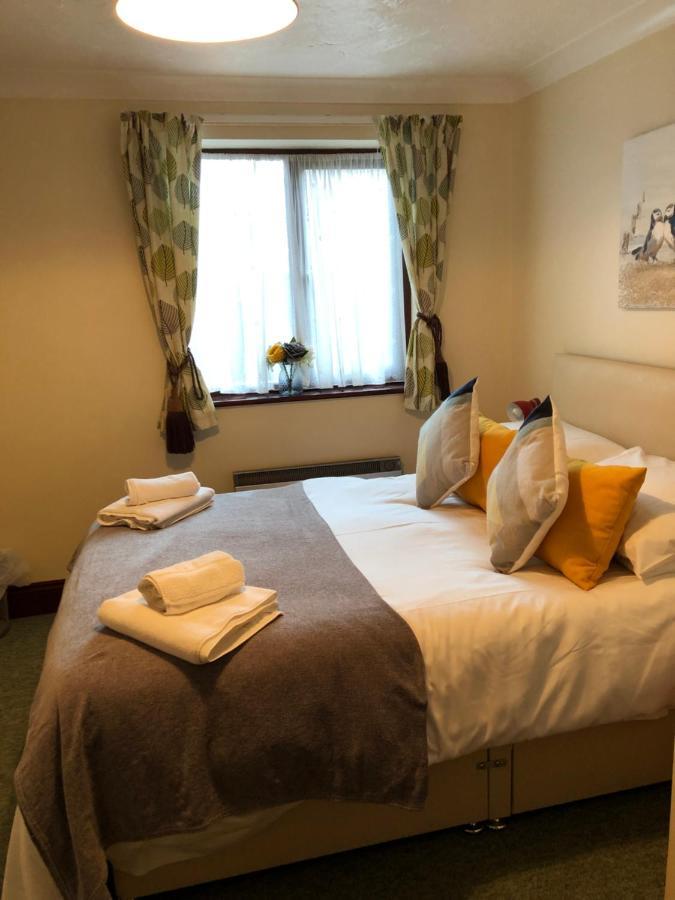 Quayside Close Holiday Apartments Poole Extérieur photo